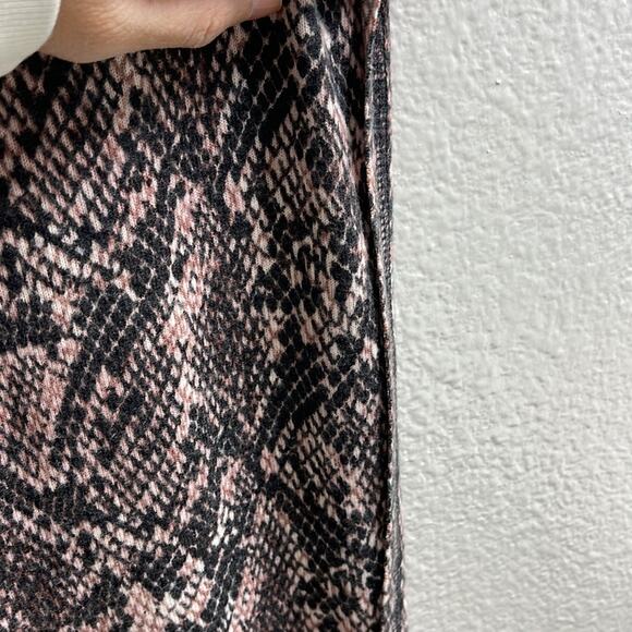 D) Jessica Simpson Wild Snake Pink Erina size Petite Extra Small - Picture 9 of 15